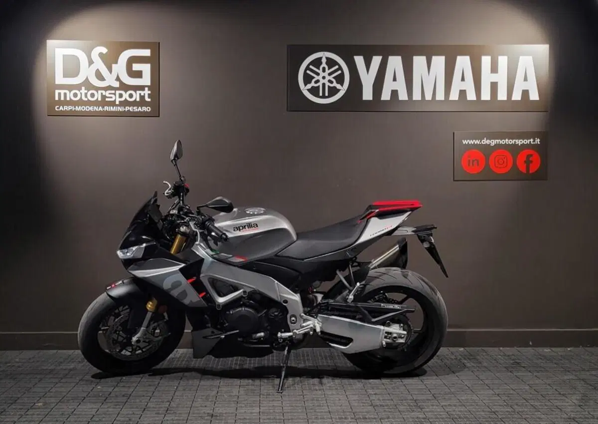 Aprilia Tuono V4 (2021 - 24) (5)