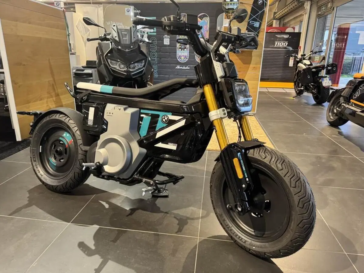 Bmw CE 02 (2024 - 26) (2)