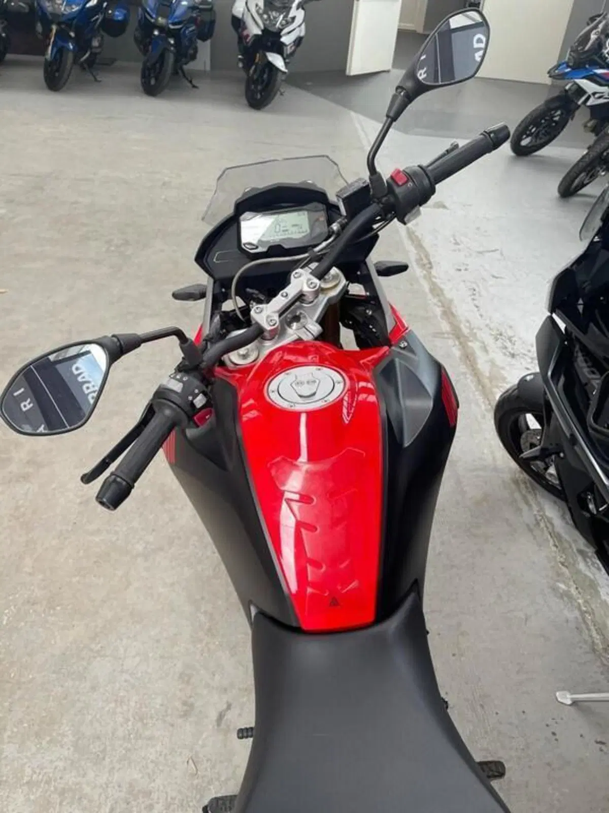 Bmw G 310 GS (2021 - 25) (6)