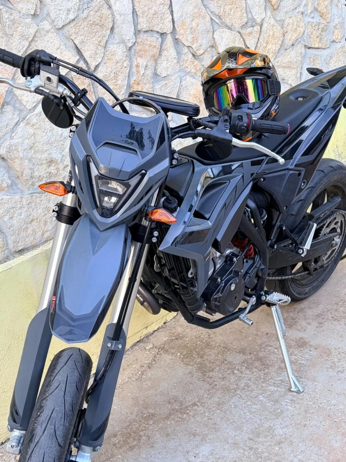 Betamotor RR 125 4T Motard T - X Special Edition (2025 - 26) (2)