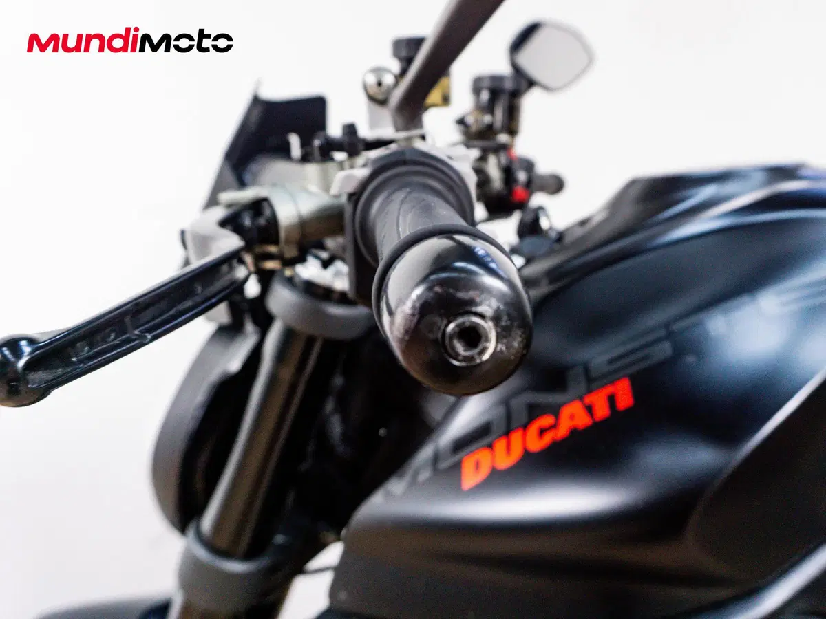Ducati Monster 937 (2021 - 25) (14)