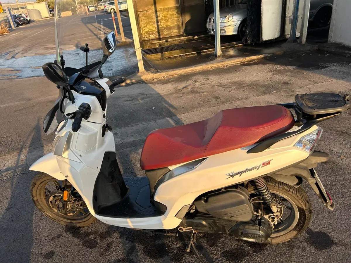 Sym Symphony 200 ST (2021 - 24) (2)