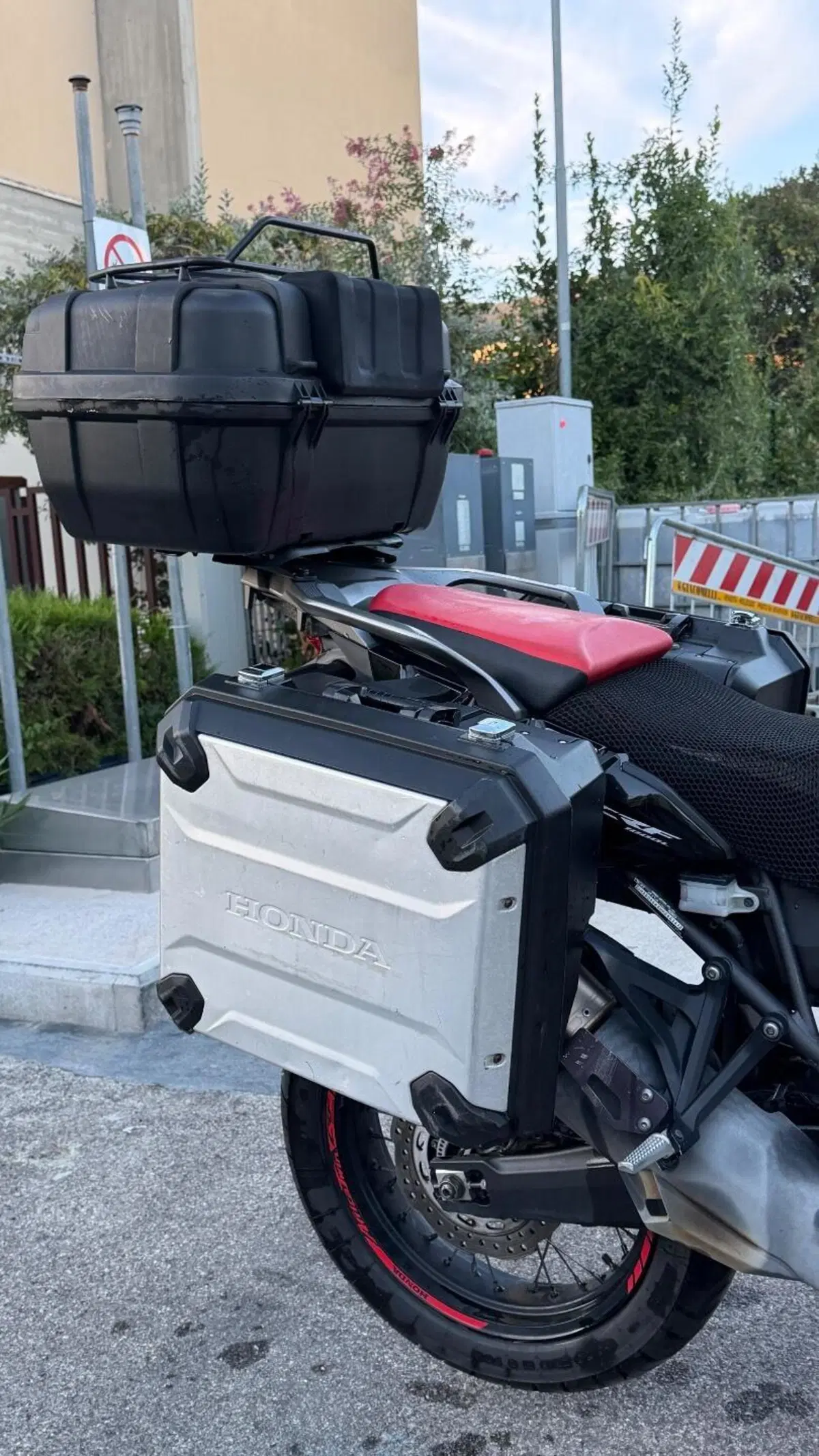 Honda Africa Twin CRF 1000L ABS Travel Edition (2016 - 17) (5)