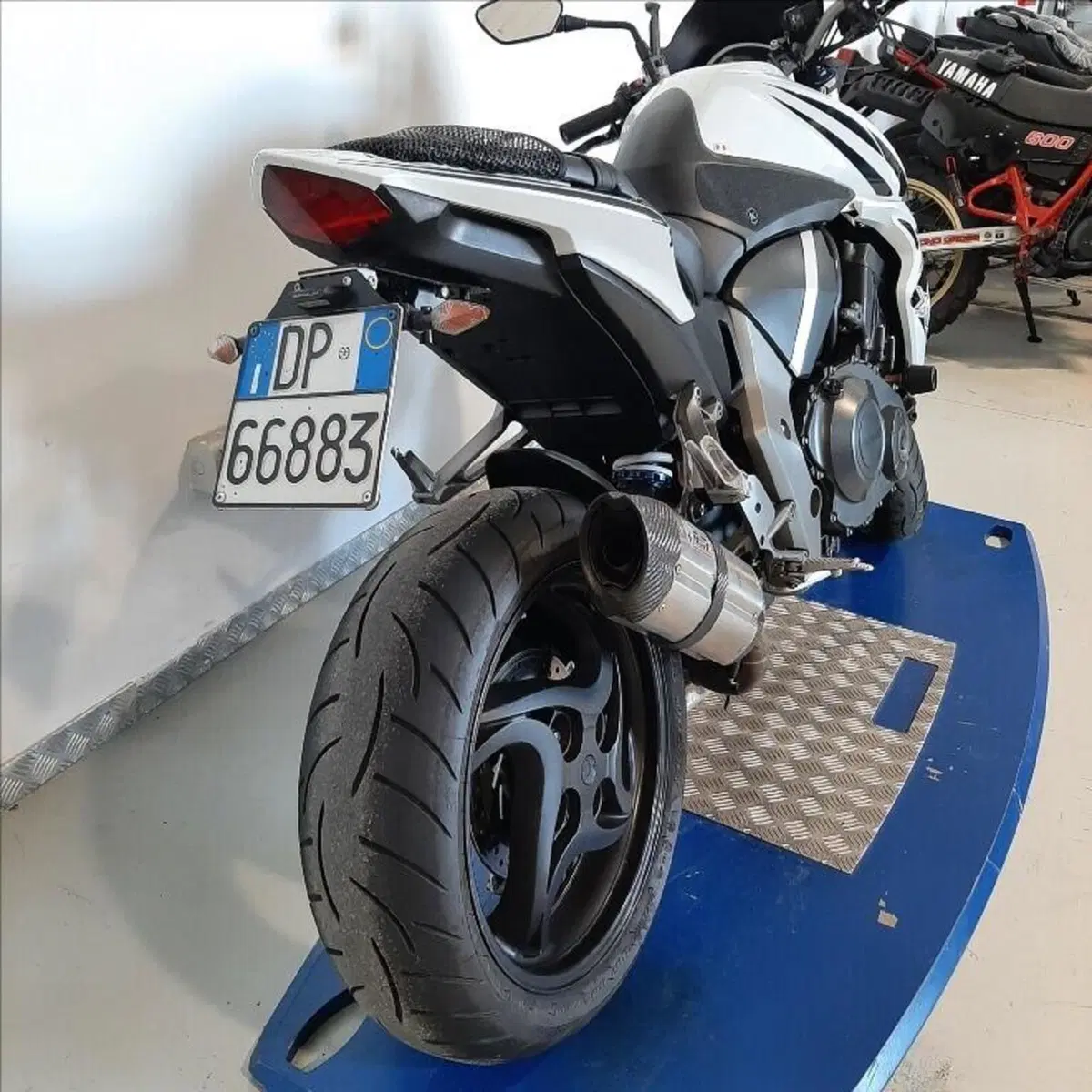 Honda CB 1000 R (2011 - 14) (6)
