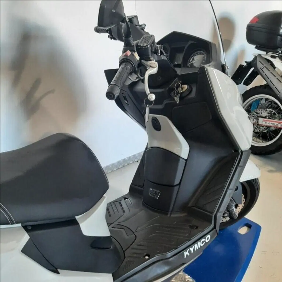 Kymco X-Town 300i City (2021 - 25) (9)