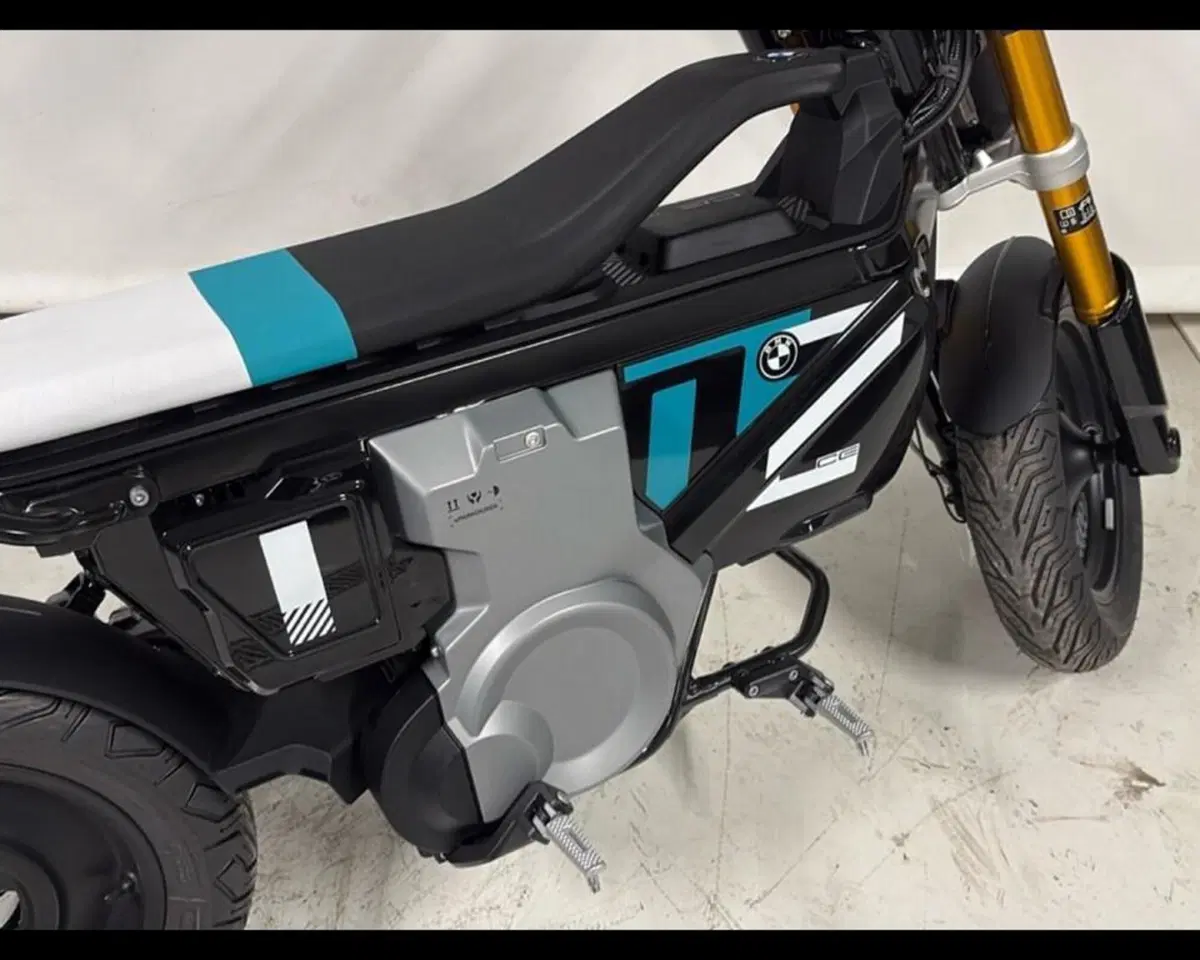 Bmw CE 02 (2024 - 26) (14)