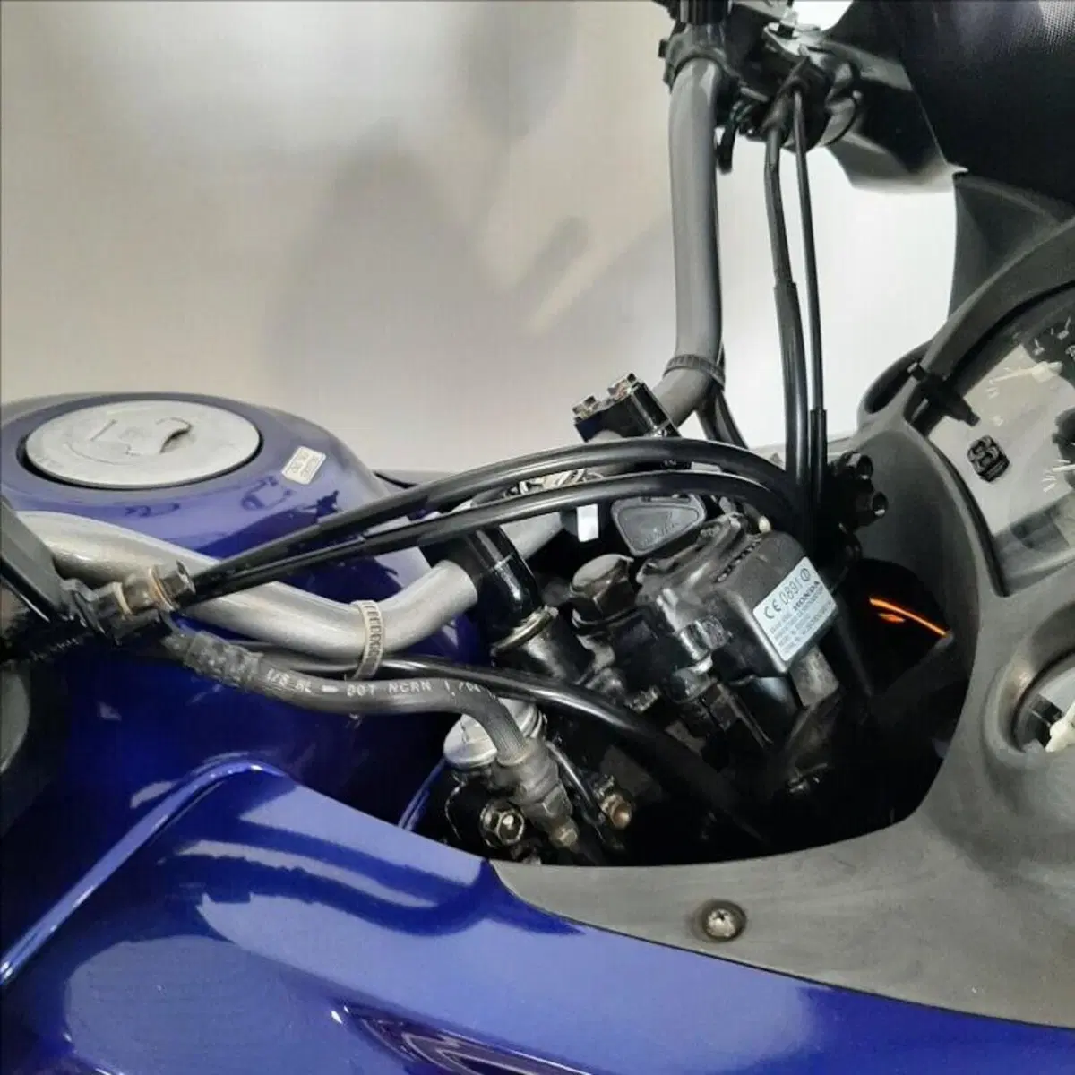 Honda Transalp XL 650V (2000 - 04) (13)