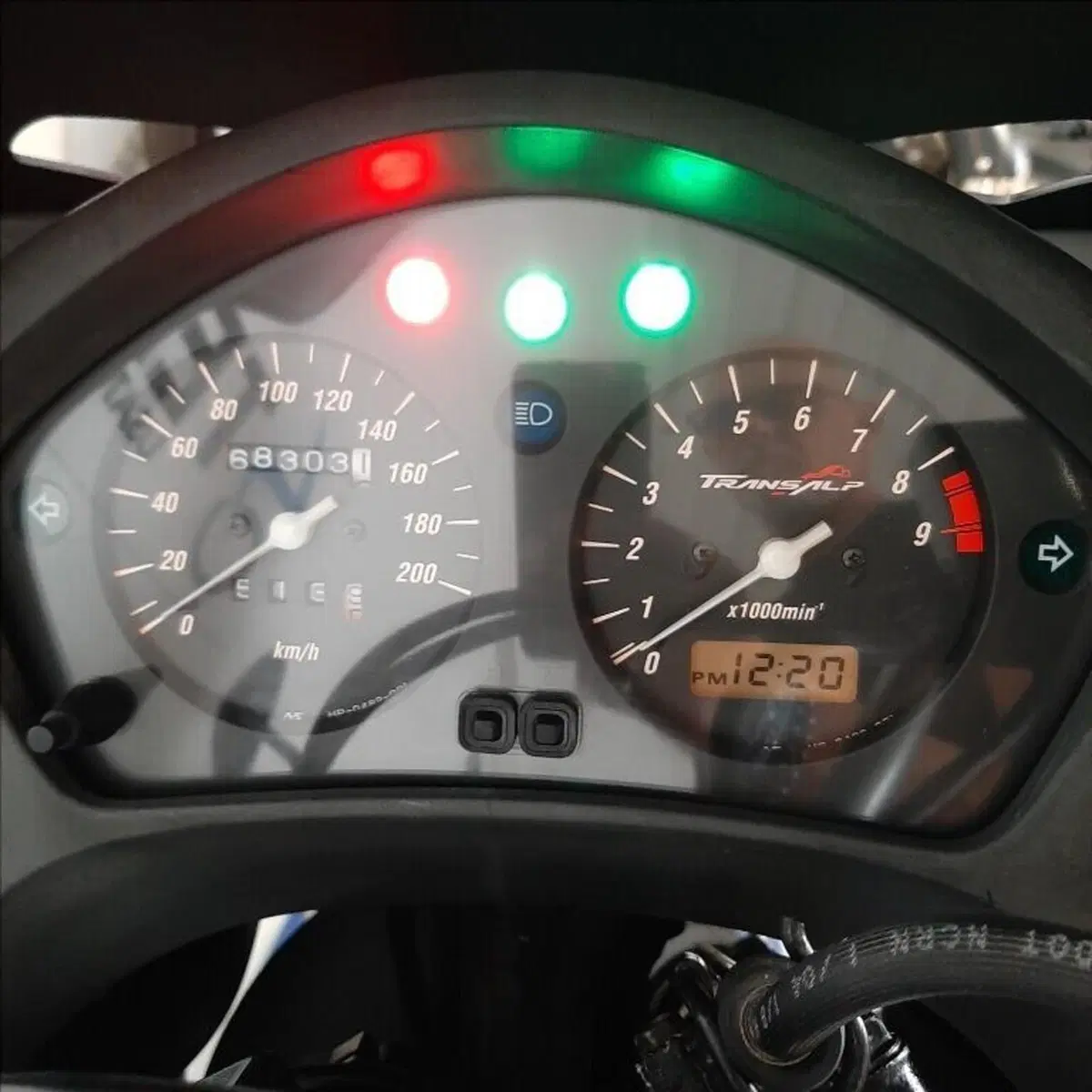 Honda Transalp XL 650V (2000 - 04) (18)