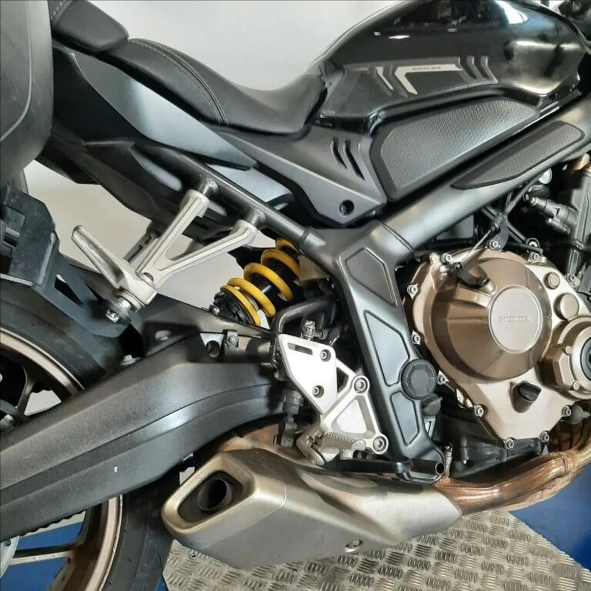 Honda CB 650 R (2019 - 20) (8)