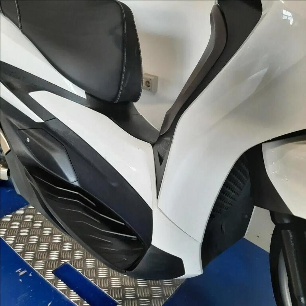 Piaggio Beverly 300 S ABS-ASR (2021 - 25) (5)