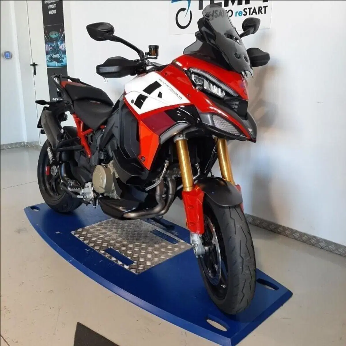 Ducati Multistrada V4 Pikes Peak (2021 - 24) (4)