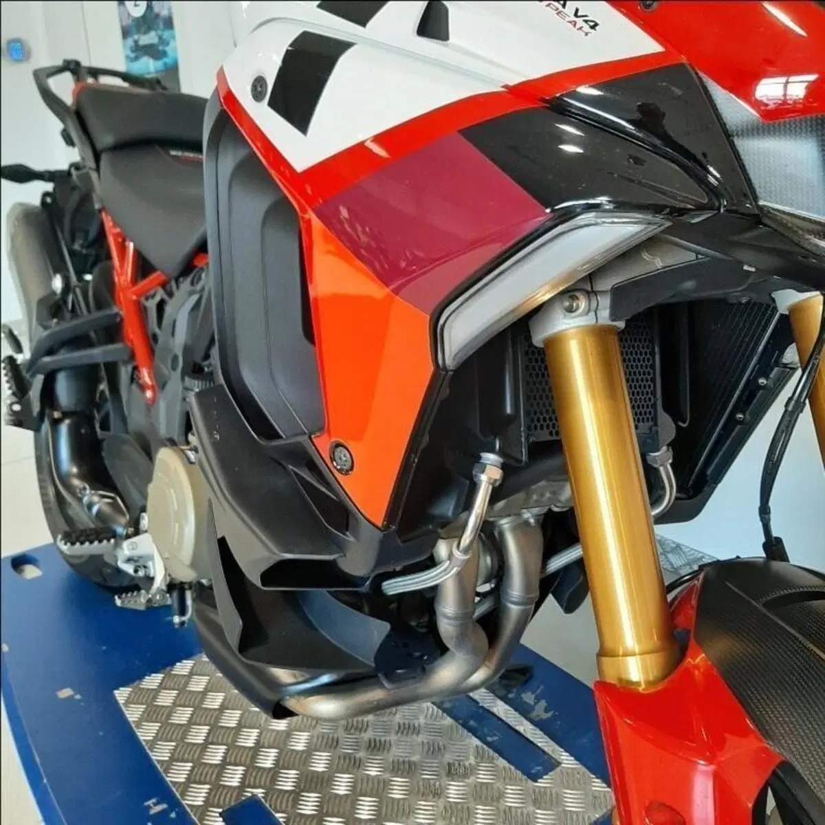 Ducati Multistrada V4 Pikes Peak (2021 - 24) (8)