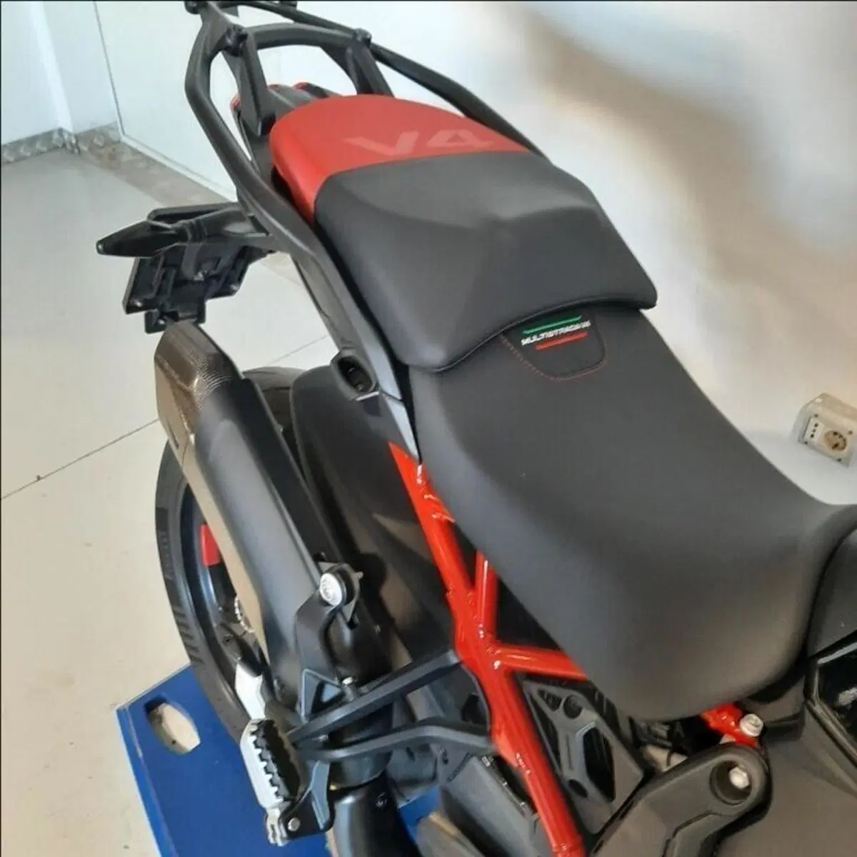 Ducati Multistrada V4 Pikes Peak (2021 - 24) (14)