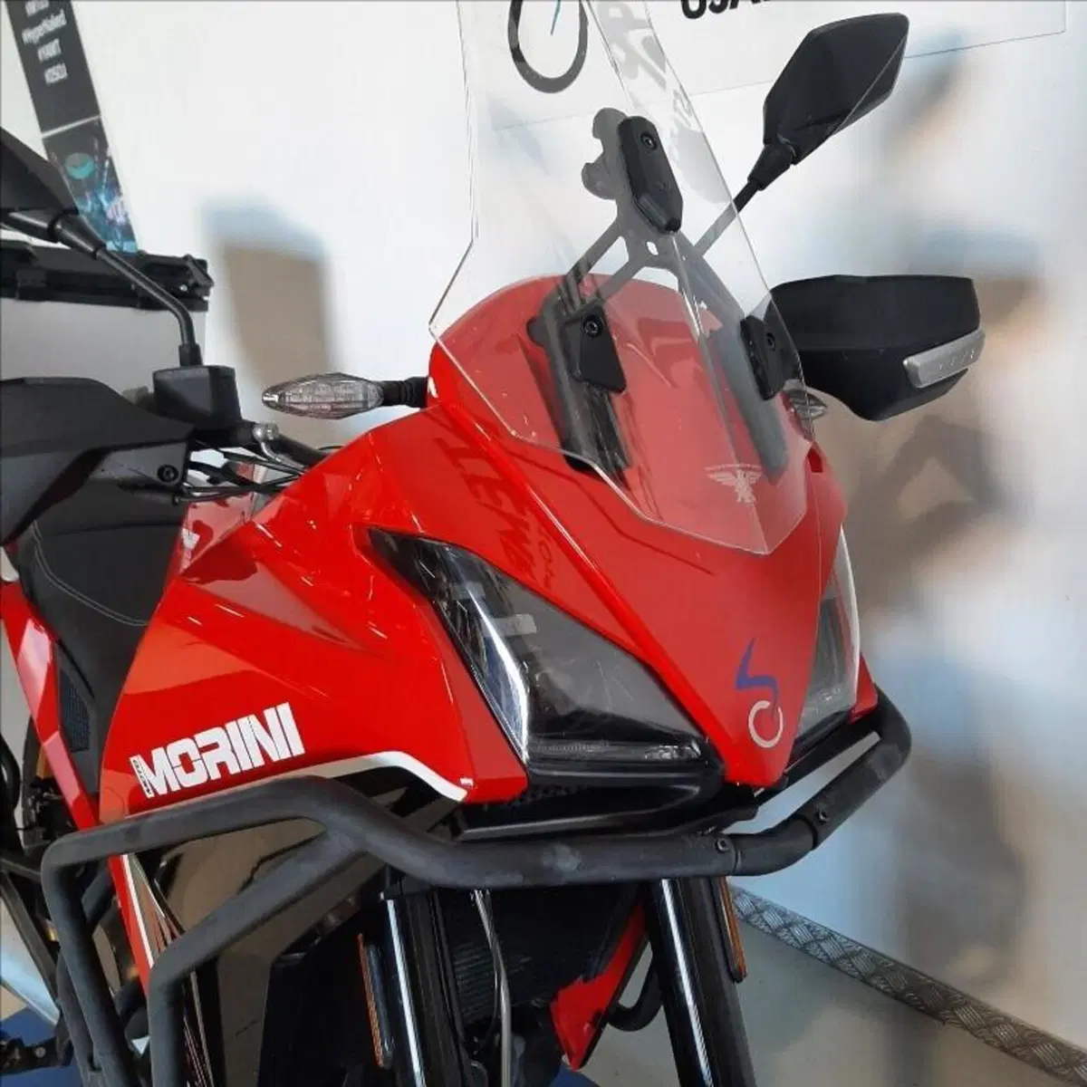 Moto Morini X-Cape 650 Gold Wheels Edition (2022 - 26) (4)