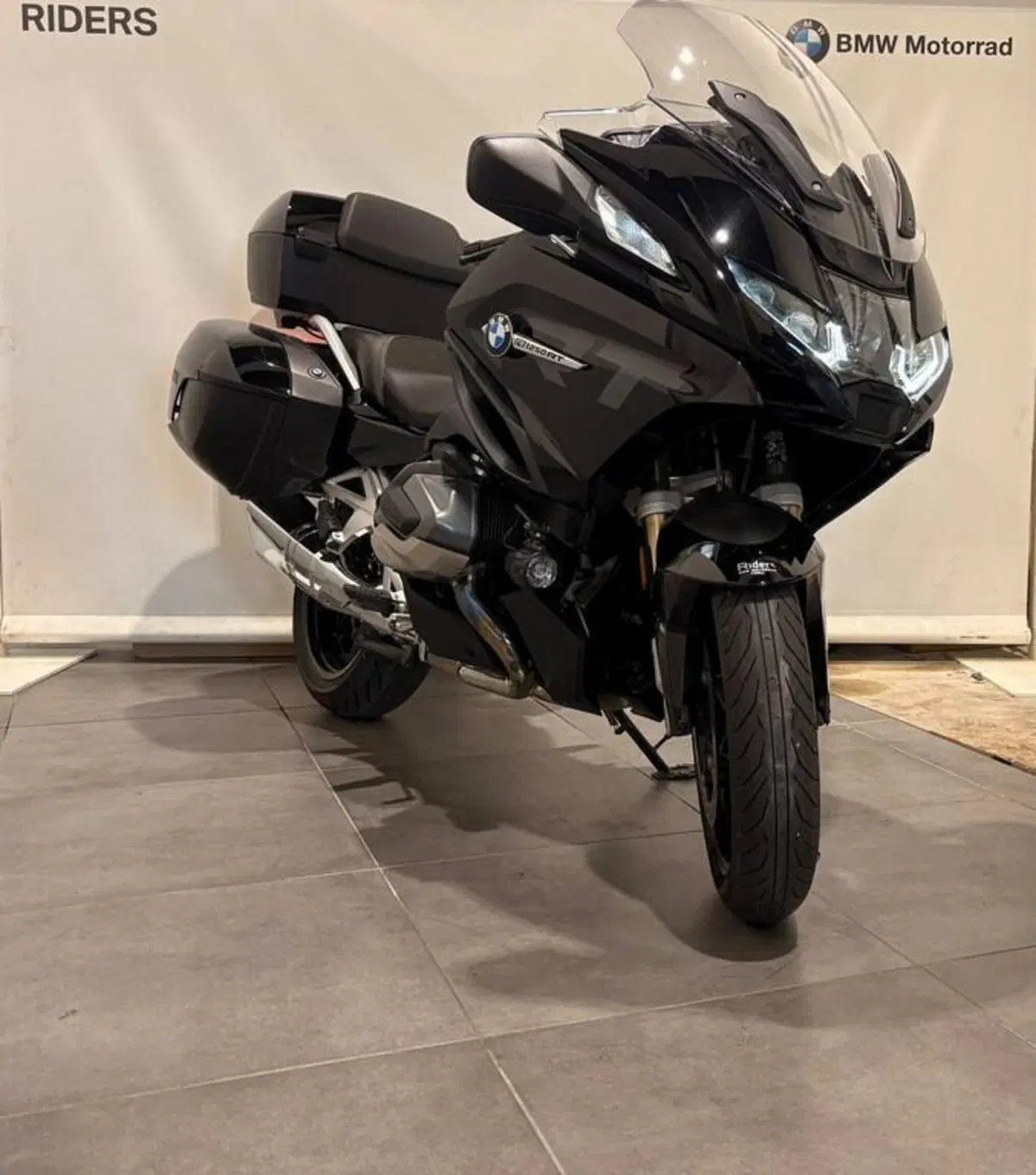 Bmw R 1250 RT (2021 - 25) (2)