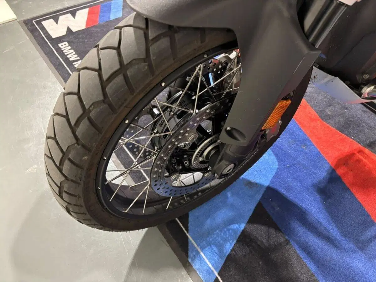Bmw R 1300 GS (2023 - 26) (10)