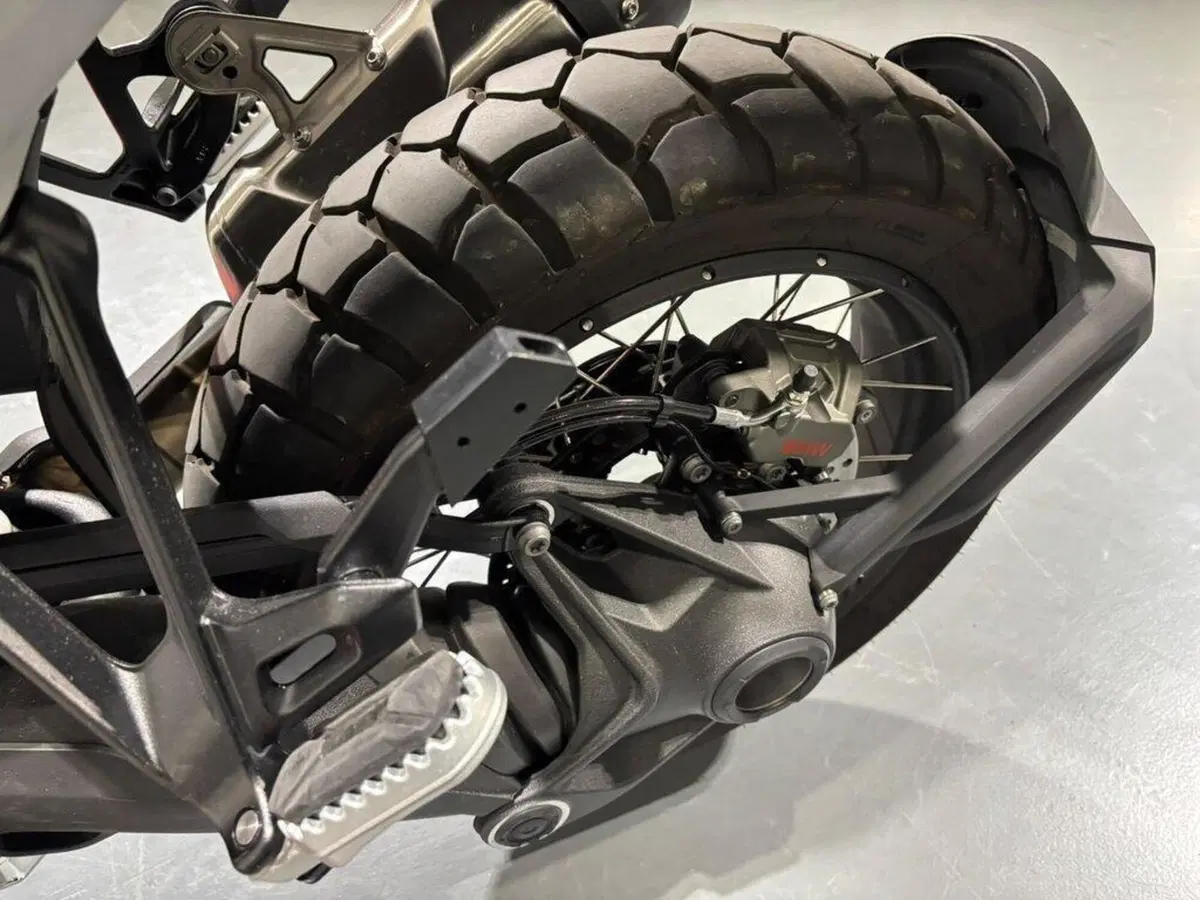 Bmw R 1300 GS (2023 - 26) (15)