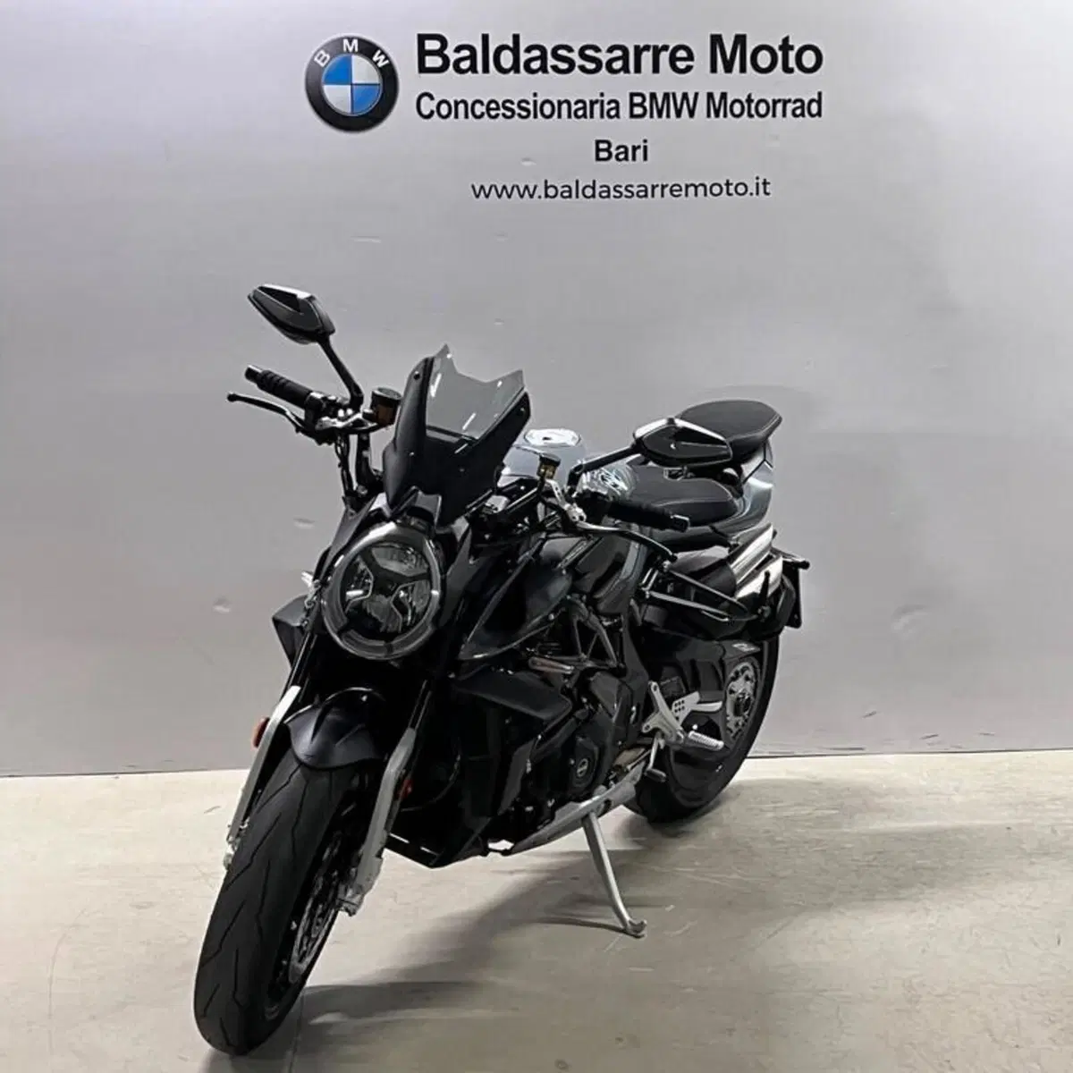 MV Agusta Brutale 1000 RS (2022 - 26) (2)
