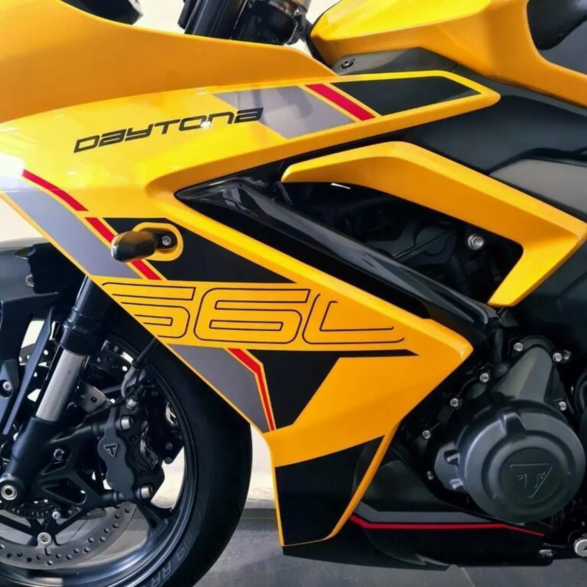 Triumph Daytona 660 (2024 - 26) (10)