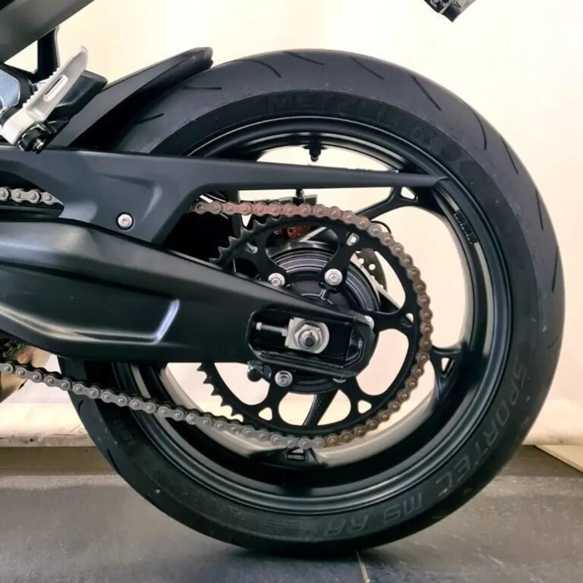 Triumph Daytona 660 (2024 - 26) (14)