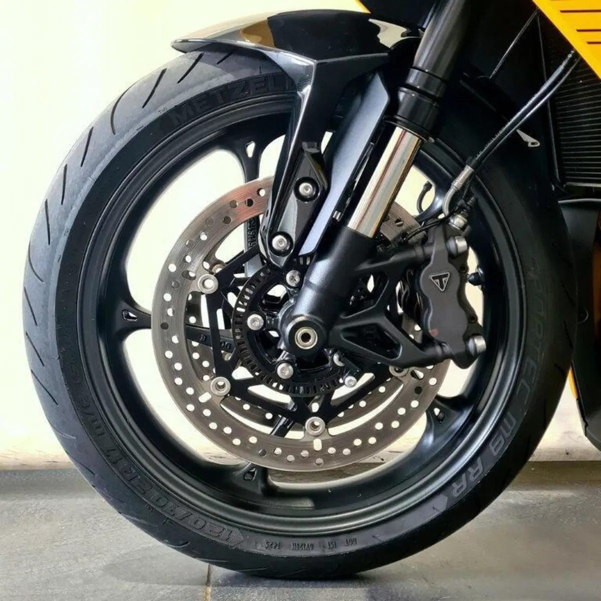 Triumph Daytona 660 (2024 - 26) (7)