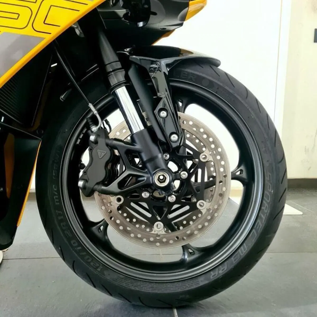 Triumph Daytona 660 (2024 - 26) (15)