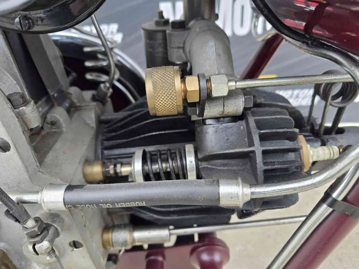 Moto Guzzi Sport 15 FMI (30)
