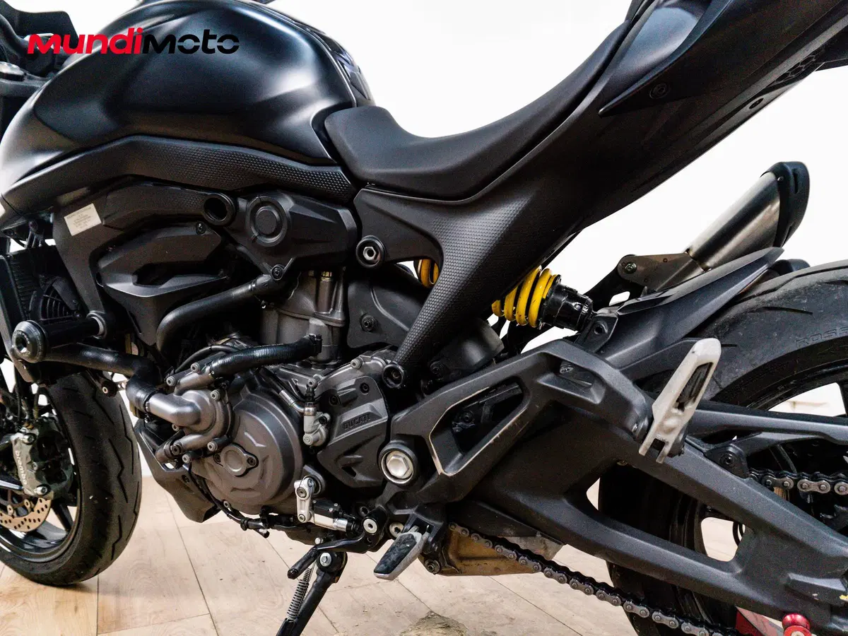 Ducati Monster 937 (2021 - 25) (10)