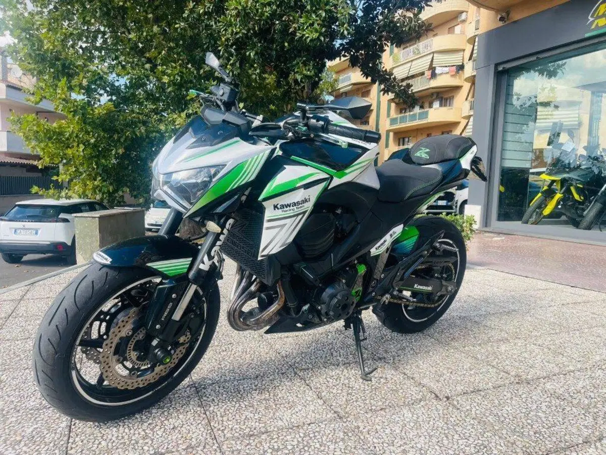 Kawasaki Z 800 ABS (2012 - 16) (4)