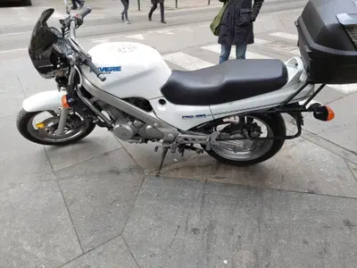 Honda NTV 650 (1988 - 01) usata