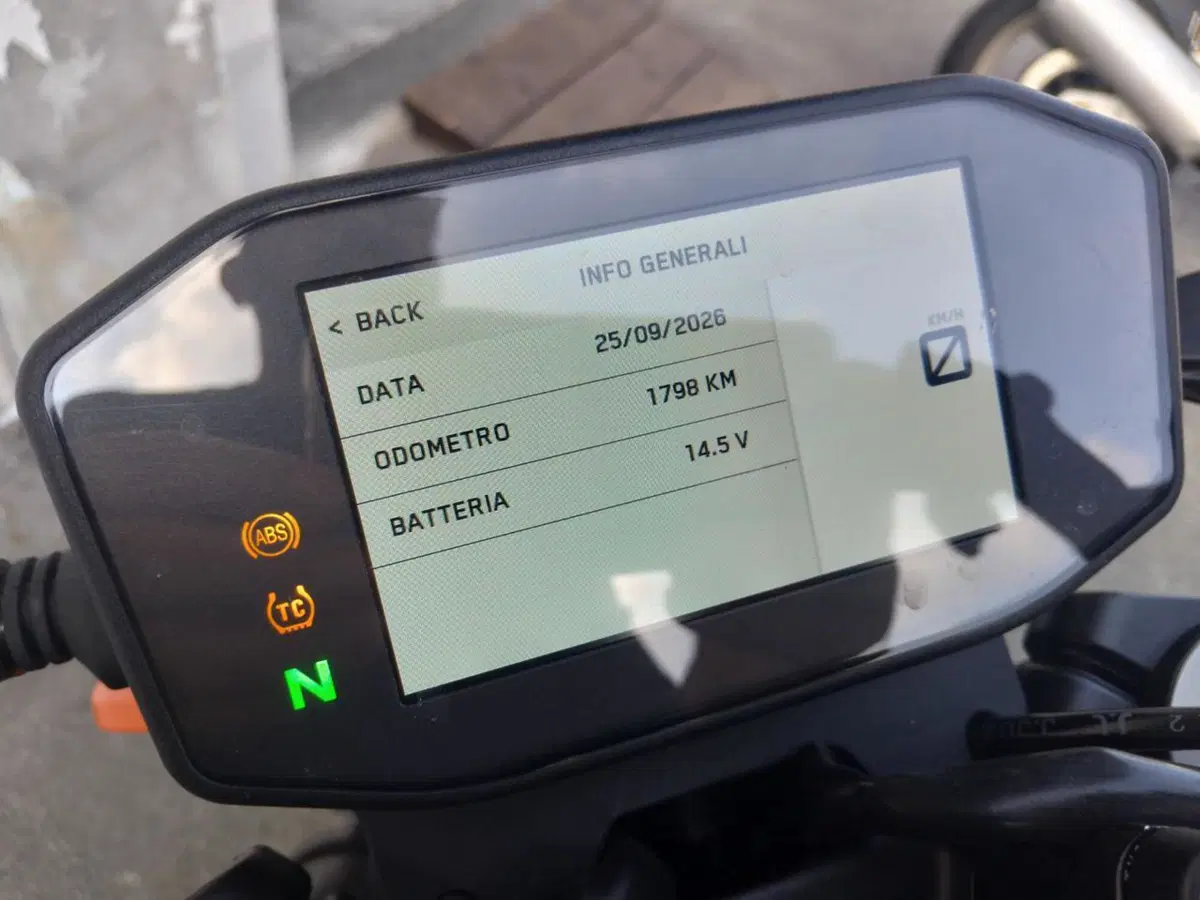 KTM 790 Duke L (2023 - 24) (7)