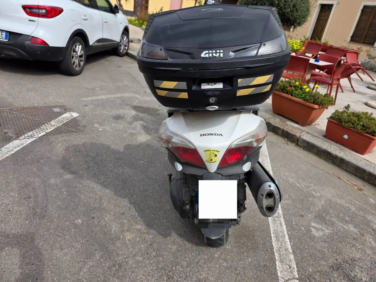 Honda SW-T 400 (2009 - 16) (4)