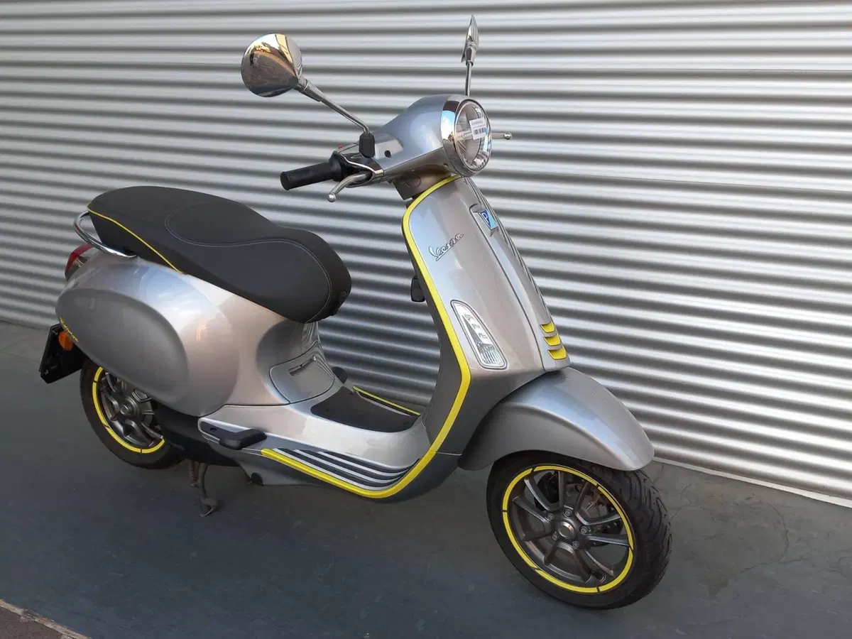 Vespa Vespa Elettrica 70 (2020 - 24) (3)