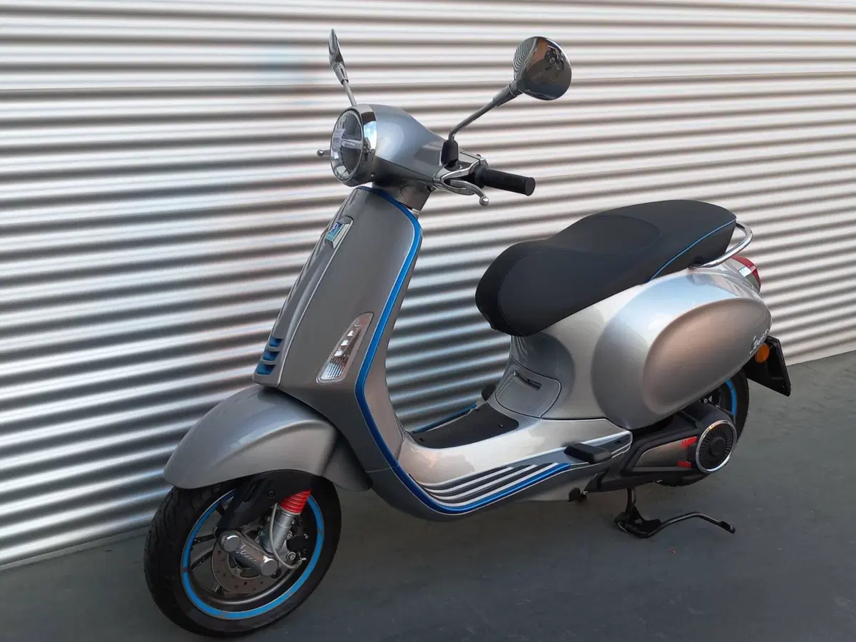Vespa Vespa Elettrica 70 (2020 - 24) (4)