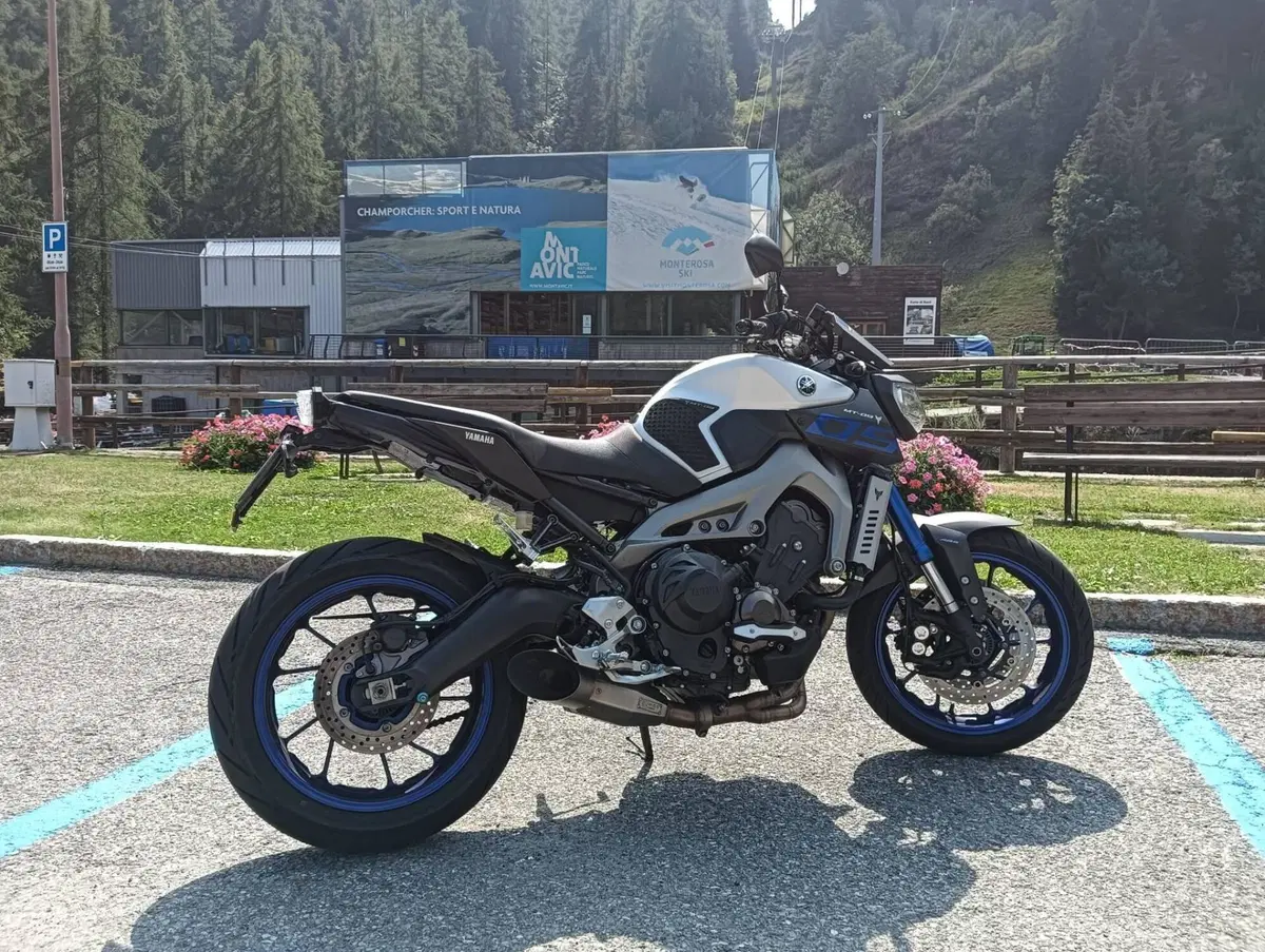 Yamaha MT-09 ABS (2016)