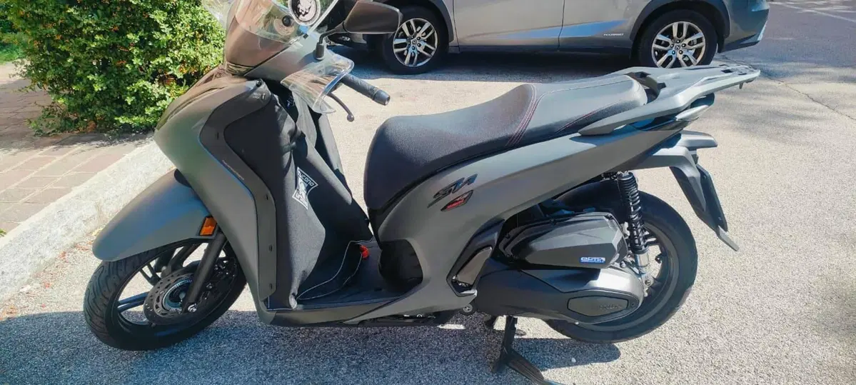Honda SH 350i Sport (2025 - 26)