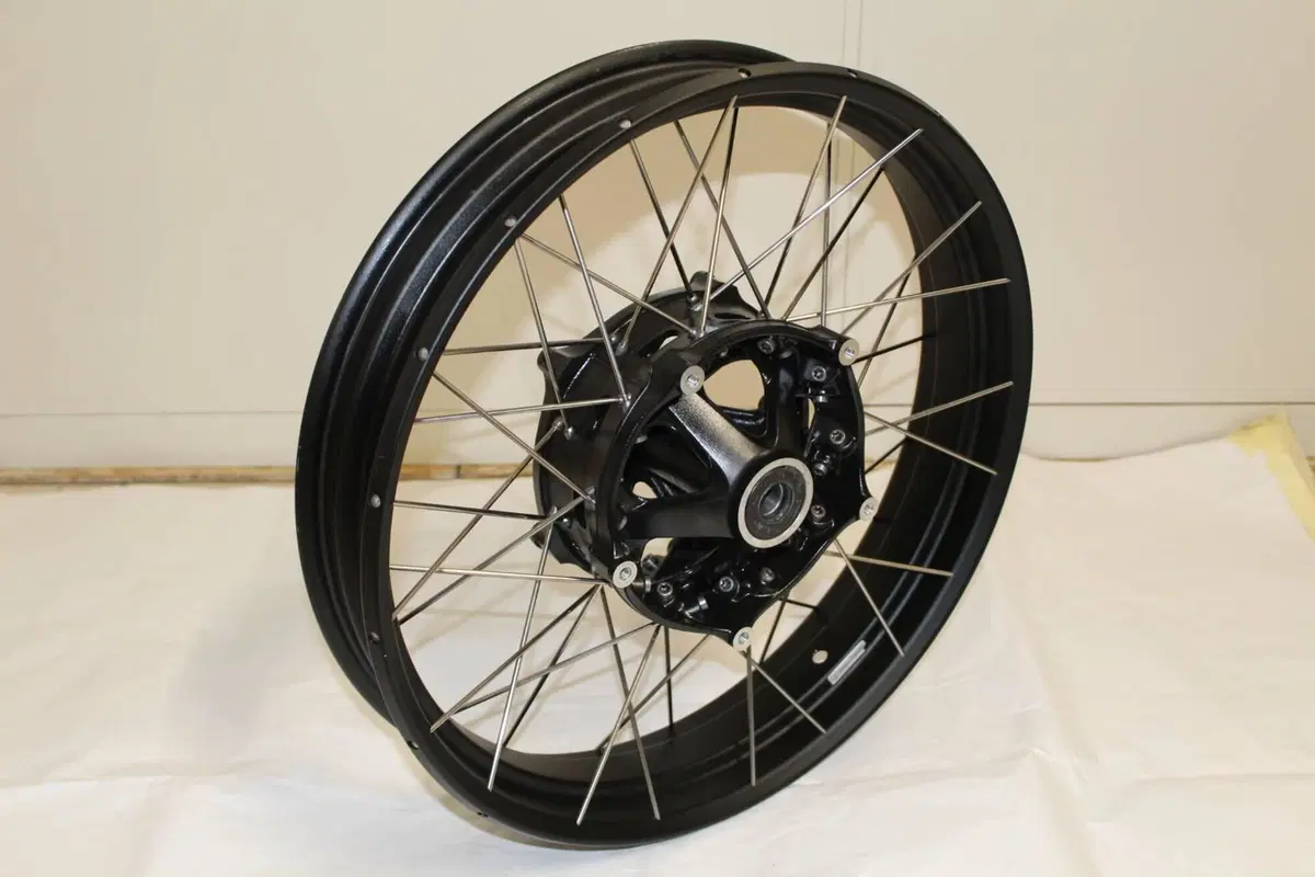 CERCHIO ANTERIORE BMW GS DAL 2013 (4)