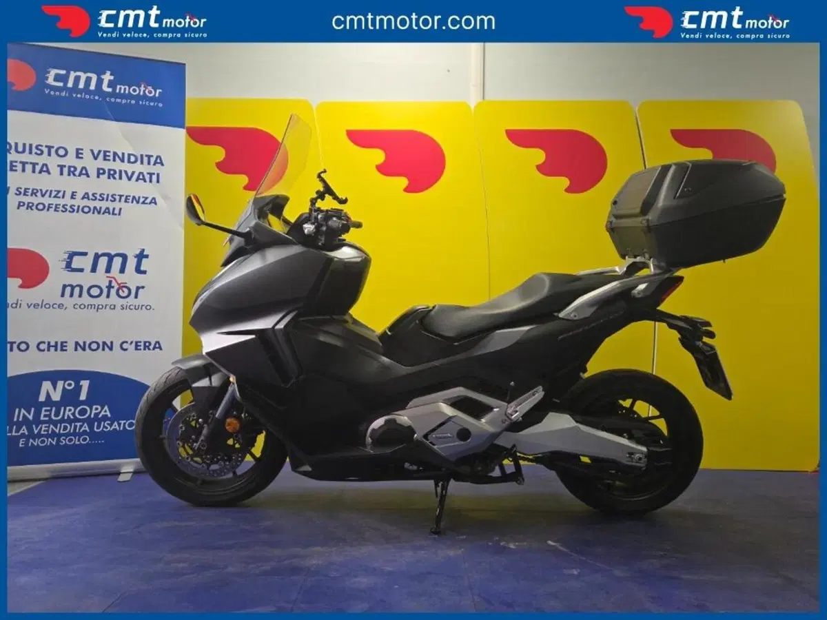 Honda Forza 750 DCT Urban (2021 - 24) (3)