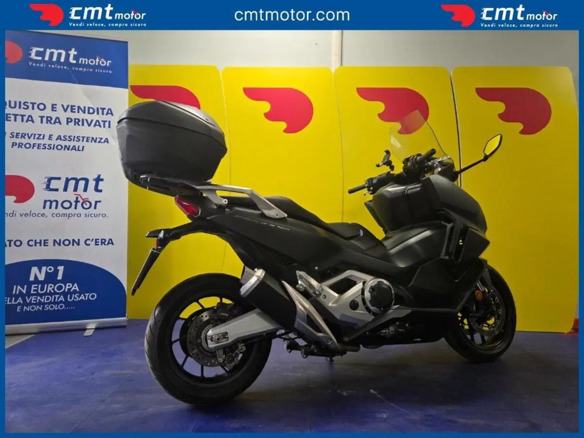 Honda Forza 750 DCT Urban (2021 - 24) (4)