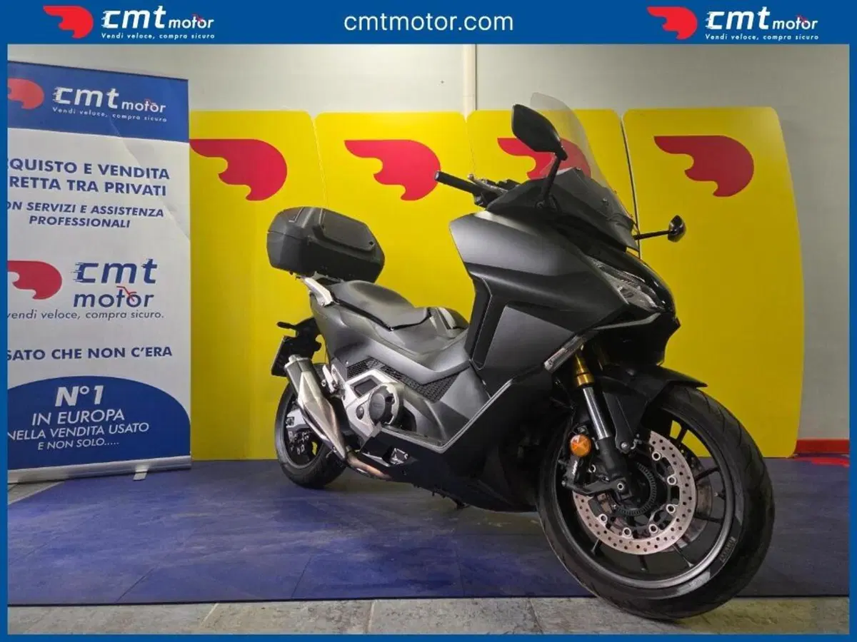 Honda Forza 750 DCT Urban (2021 - 24) (6)