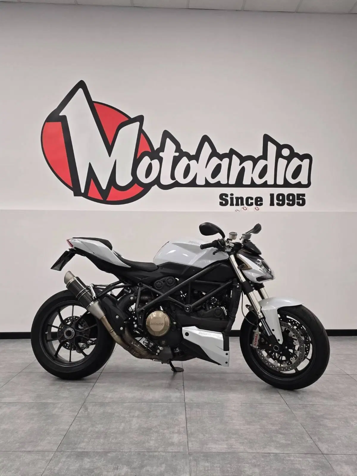 Ducati Streetfighter (2009 - 12) (3)