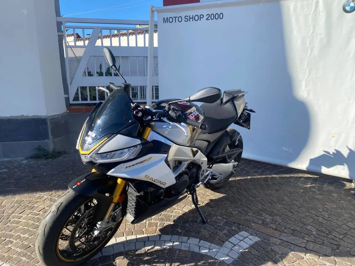 Aprilia Tuono V4 Factory (2021 - 24)