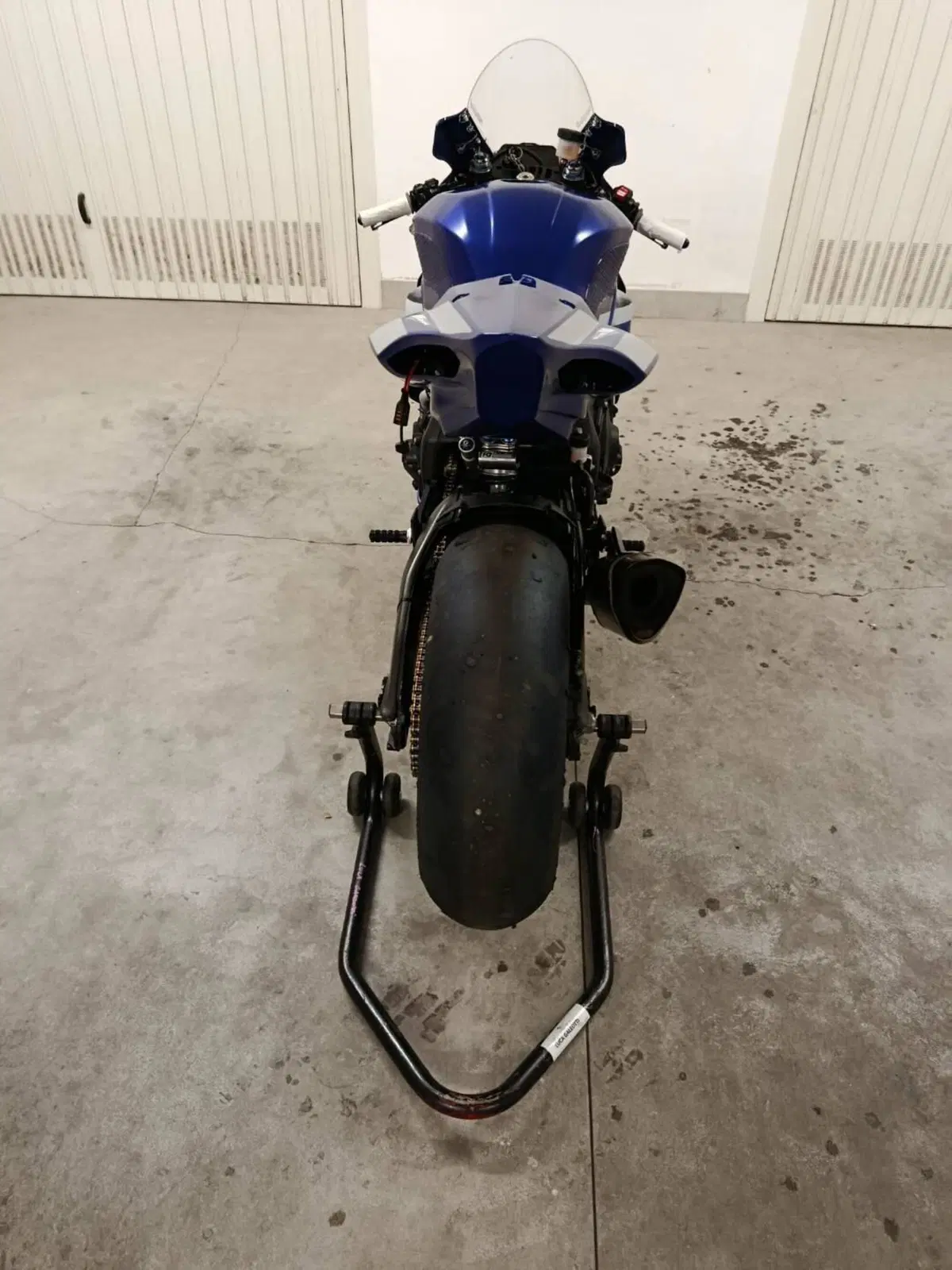 Yamaha YZF R1 (2020 - 25) (3)