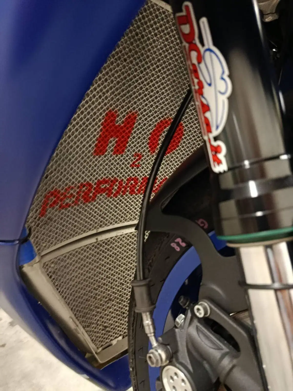 Yamaha YZF R1 (2020 - 25) (9)