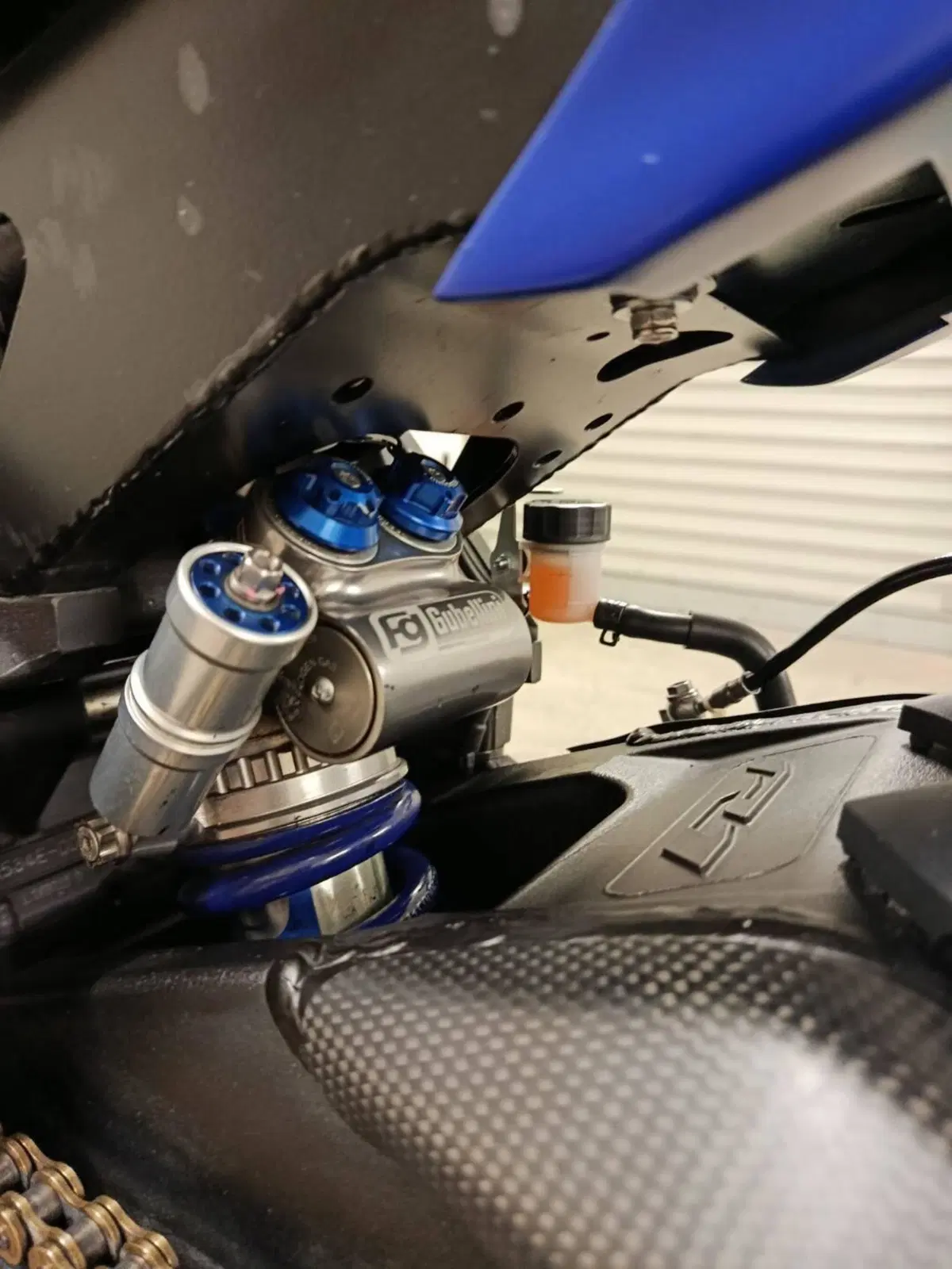 Yamaha YZF R1 (2020 - 25) (10)