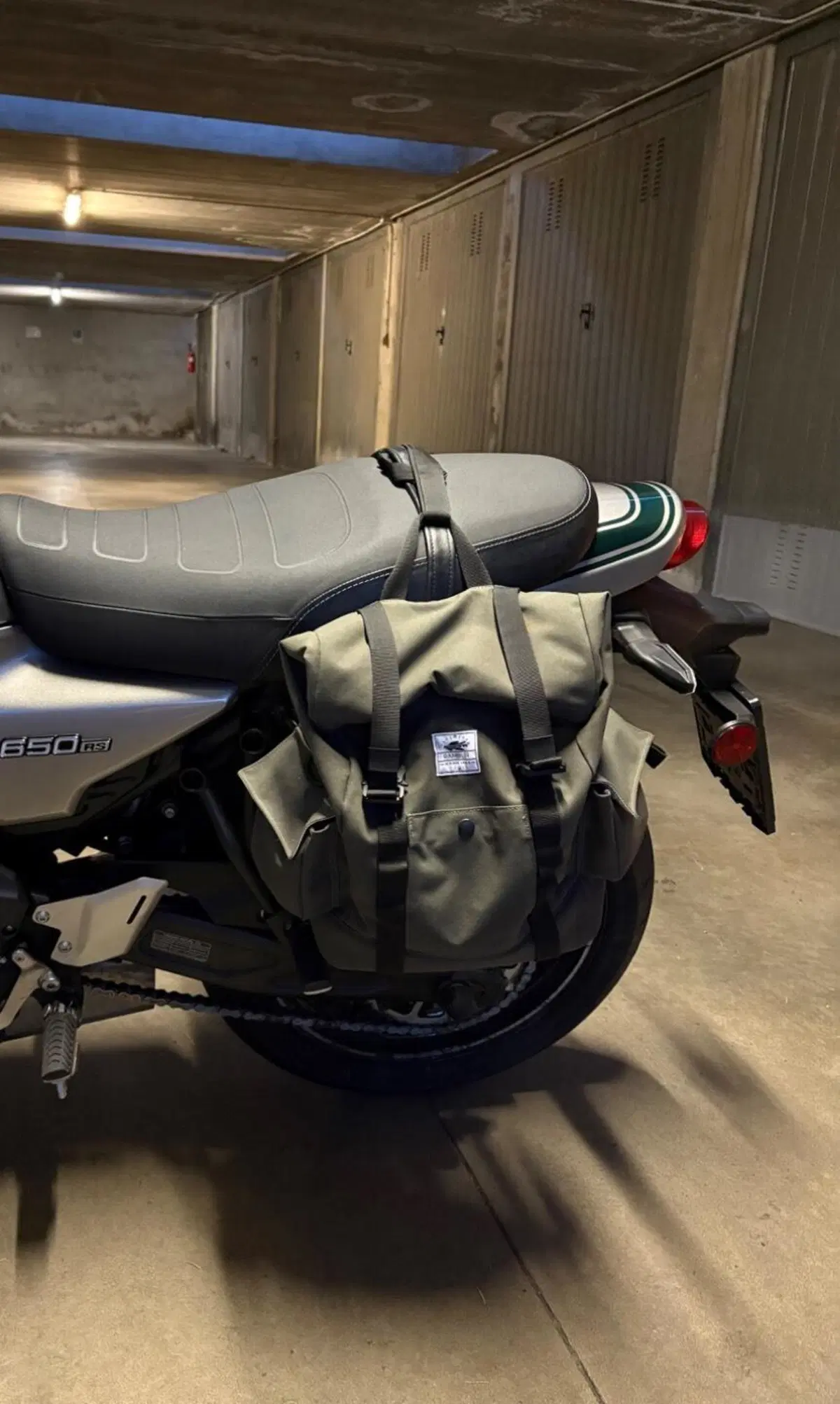 Kawasaki Z 650 RS (2022 - 24) (6)