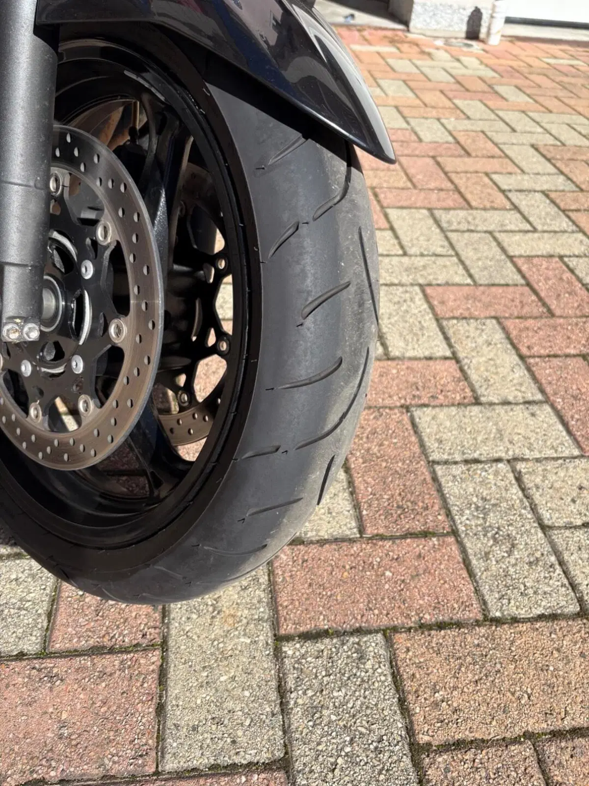 Suzuki GSR 600 (2006 - 11) (9)