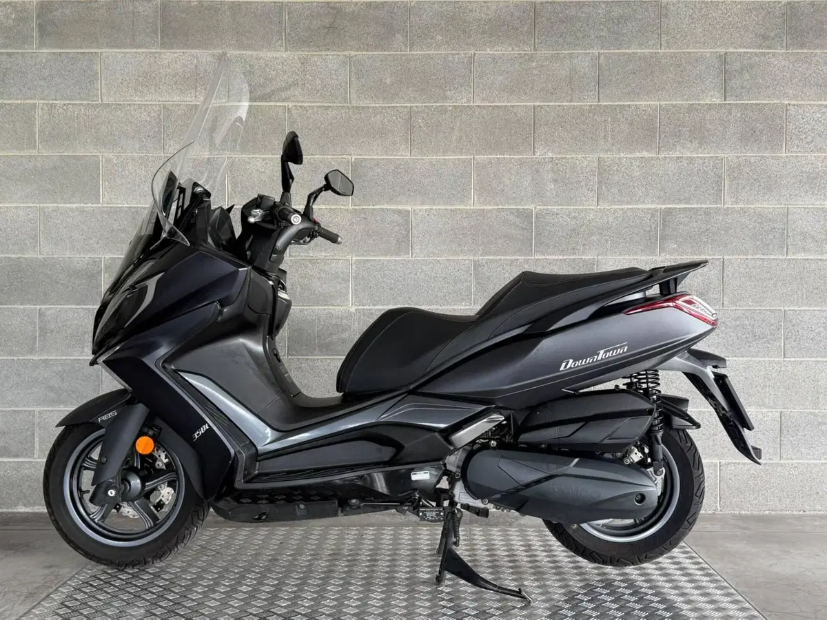 Kymco Downtown 350i ABS (2016 - 20) (5)