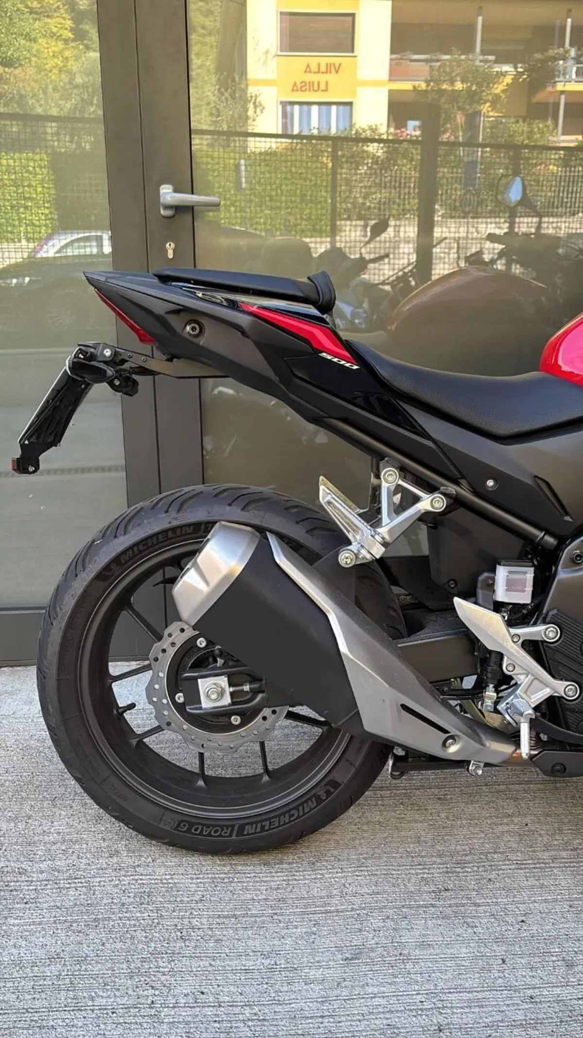 Honda CB 500 Hornet (2024 - 25) (11)