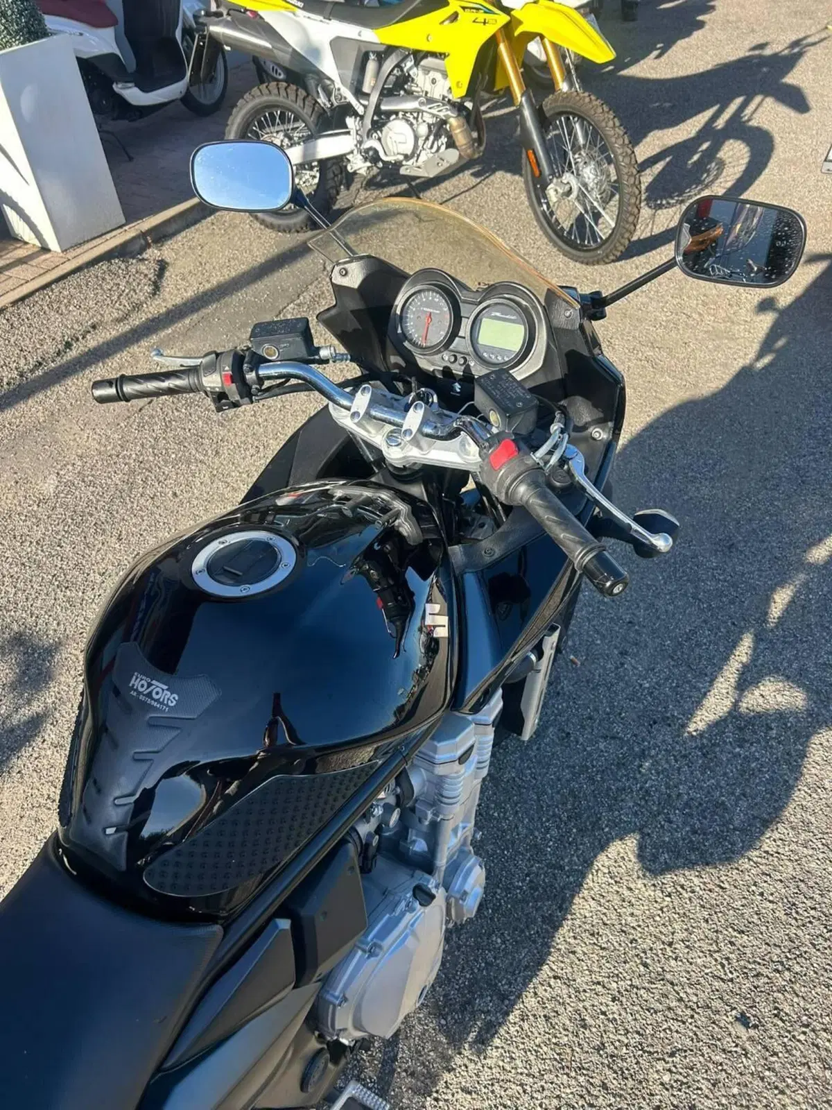 Suzuki GSF 650 Bandit S (2006 - 12) (4)
